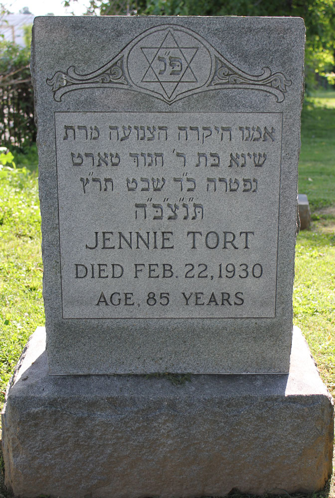 Gravestone of Jennie Tort, 1930