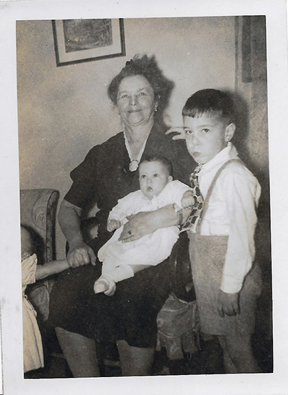 Gussie with her grandchildren Alice and Harvey